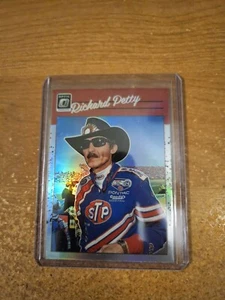 2023 PANINI DONRUSS RACING NASCAR HOLO SILVER OPTIC RETRO #67 RICHARD PETTY NM/M - Bild 1 von 2