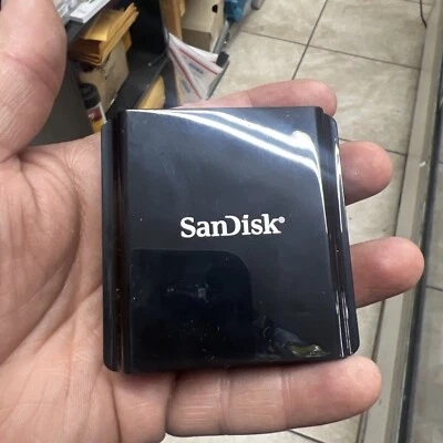 Sandisk Extreme USB 2.0 Reader SDDRX3-3in1 - Image 1 of 4