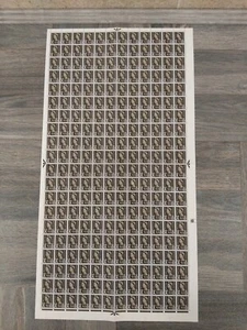 STAMPS GB 1967 full sheet OF 240 Stamps 4d MINT MNH Brand New - Picture 1 of 6
