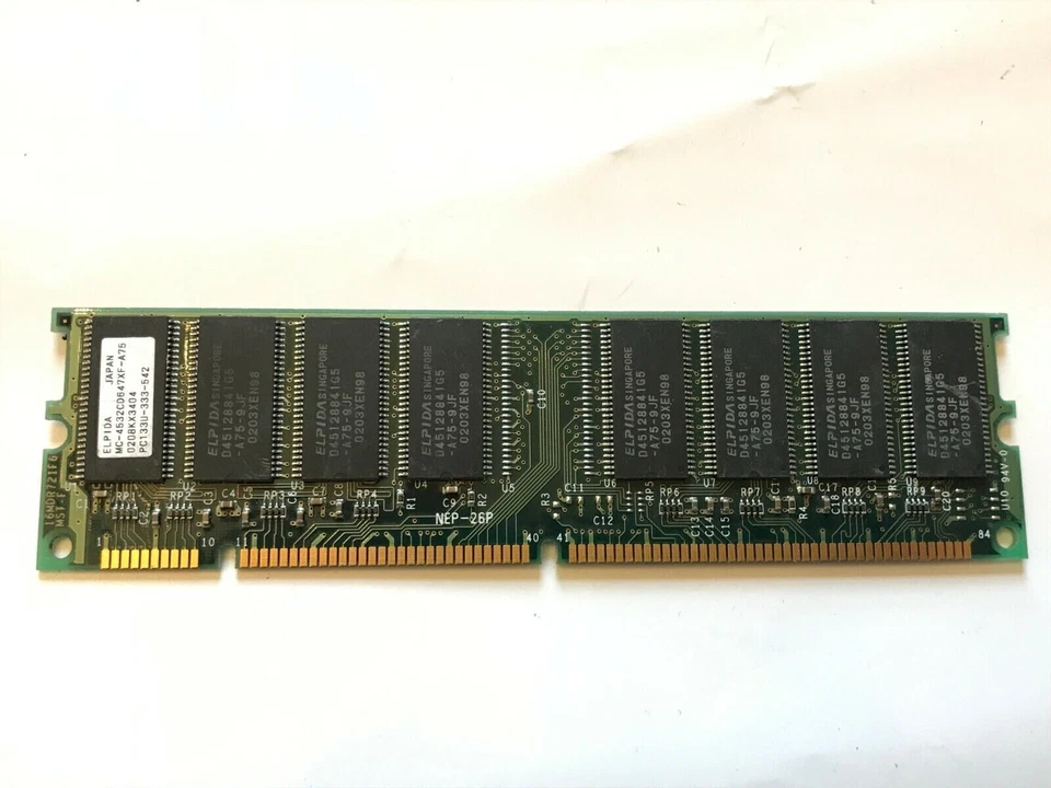 256MB 168 PIN  SDRAM  PC133 DIMM  ELPIDA MC-4532CD647XF-A75 UK SELLER  fcb11.24 - Image 1 of 1