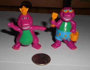 Lot of 2 Vintage Barney Purple Dinosaur PVC Figures Beach & King Crown - Picture 1 of 2