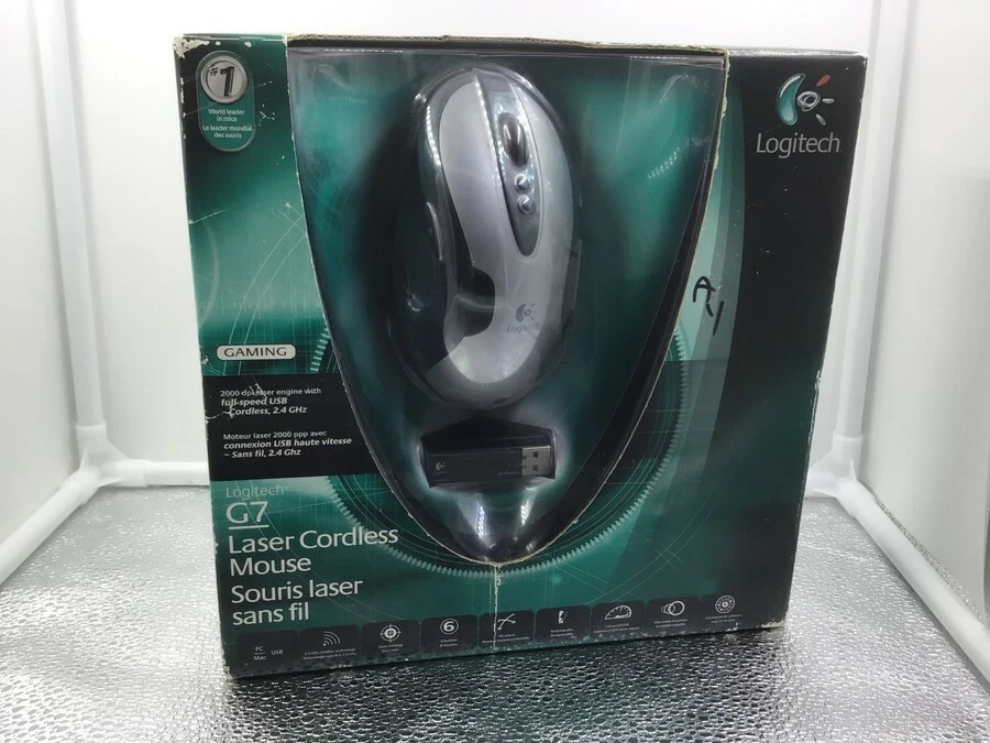 Logitech G7 Gaming Laser Cordless Mouse - Wireless USB Receiver (931375-0215) - Image 1 of 3