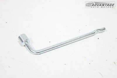 NISSAN ROGUE SV 2021-2023 LLAVE DE TUERCA DE LLANTA DE REPUESTO DE EMERGENCIA HERRAMIENTA OEM Foto 1 de 4