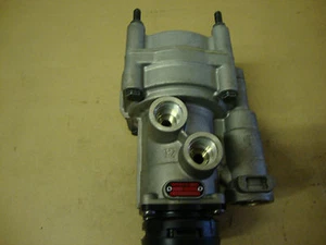 DAF & MAN Original Wabco Anhängersteuerventil Teilenummer 9730093000 - Bild 1 von 1