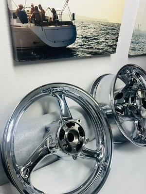 Llantas cromadas Suzuki 2008-20 Hayabusa GSX 1300RA ABS cambio de ruedas Foto 1 de 4