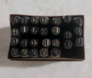 Juego completo de estampillas de acero con letras de máquina de 3,0 mm vintage / importación E.M.R Reino Unido - Imagen 1 de 6