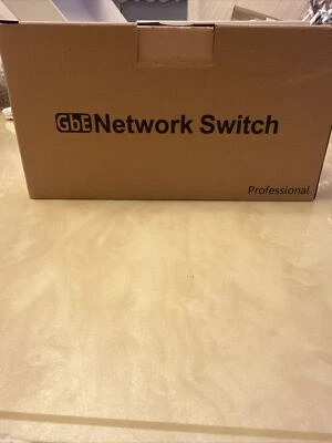 STEAMEMO 5 Port AI PoE Switch （4 POE Ports +1 Uplink），802.3af/at PoE 100Mbps ... - Image 1 of 2