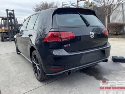 15-19 VOLKSWAGEN GOLF GTI Driver Left Quarter Panel  - Image 1 of 4