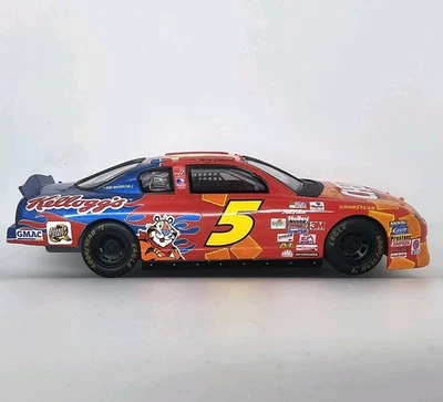 2002 Terry Labonte #5 Kellogg’s / Cheez-It 1/24 Action Diecast Excellent - Image 1 of 4