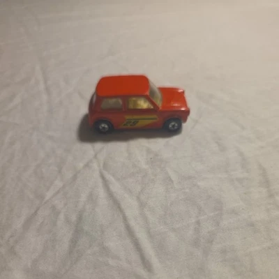 Matchbox Superfast 1970 Racing Mini No. "Mini Cooper 29 rojo juguete de 2,5"" de longitud" Foto 1 de 4