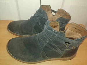 Born Tarkiln Women's Ankle Boots Size 8 Blue Suede Distress Booties - Picture 1 of 7