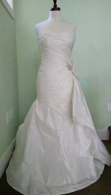  Hermoso vestido de novia de tafetán marfil talla 10 usado en excelente estado Foto 1 de 4