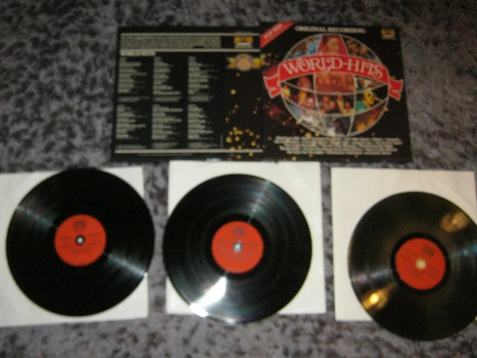 World-Hits-3LP-BOX1979-2873004The Beatles-Gene Kelly-The Who-The Troggs-Jimi Hen - Bild 1 von 1