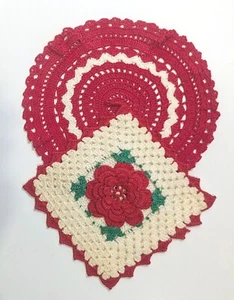 2 Exquisite Antique Handmade Crochet Pot Holder Hot Pad Trivet Red Roses 6" & 8" - Picture 1 of 4