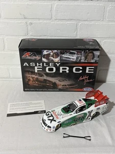 1:24 Action 2007 Ashley Force Castrol GTX Rookie Funny Car AUTOGRAPHED RARE! - Picture 1 of 24