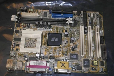 ASUS TUSI-M Socket 370 ATX motherboard VGA audio PCI FOR PARTS OR REPAIR - Image 1 of 4