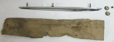 Meteoro de mercúrio 1962? Porta traseira/quarto enfeite acabamento NOS RR C2YB-62291A52-A 62 - Imagem 1 de 4