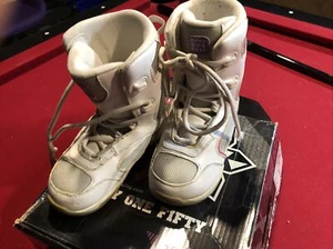 kids snowboard boots size 4 - Picture 1 of 9