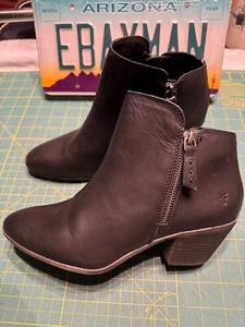Frye Judith Leather Short Black 2 in. Heel Bootie Double Zip Side Womens Size 8 - Picture 1 of 9