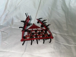 RARE 1/64 Ertl Toy red International Harvester Minimum Tillage Plow - damaged - Picture 1 of 6
