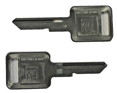 2 NEW GM Logo OEM IGNITION "A" Key Blank Uncut 320588 B48P B48 01154610 50-A - Image 1 of 4