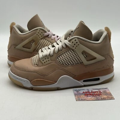 Tamanho 10.5 - Air Jordan 4 retrô cintilante com couro (DJ0675-200) - Imagem 1 de 4