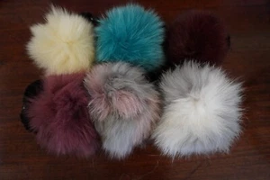 Fun and Furry - Genuine Tanuki Fur Hair Scrunchie PomPoms - Picture 1 of 12