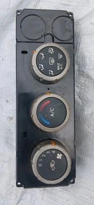 2004-2005 Nissan Titan Heater AC Climate Control Switch 27500-8S211 OEM - Image 1 of 4