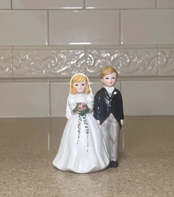 Lefton Bride Groom Cake Topper black/gray Tux Pink Roses Porcelain EVC - Image 1 of 4