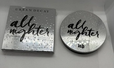 Urban Decay All Nighter Longwear Mattifying Setting Powder - Image 1 of 3