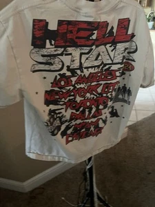 Hellstar Boys T-Shirt Youth Size Medium Kids - Picture 1 of 4