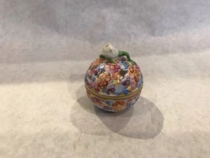 Herend 2,26" Durchbrochene Netz Blumen Schmuckschatulle Bonbonniere Box 6219/C - Bild 1 von 9