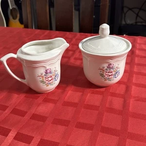 Gibson Pink Rose Creamer and Sugar Bowl With Lid - Picture 1 of 11