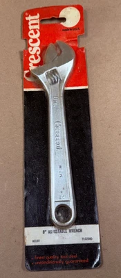 Sellado en Paquete - LLAVE AJUSTABLE VINTAGE MEDIA LUNA 8" AC-18V EE. UU. Foto 1 de 4