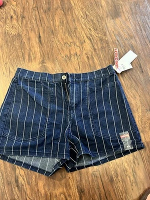 Unionbay 牛仔短裤女式 11 码高腰蓝色白色条纹复古 Y2K — 第 1/2 张图片