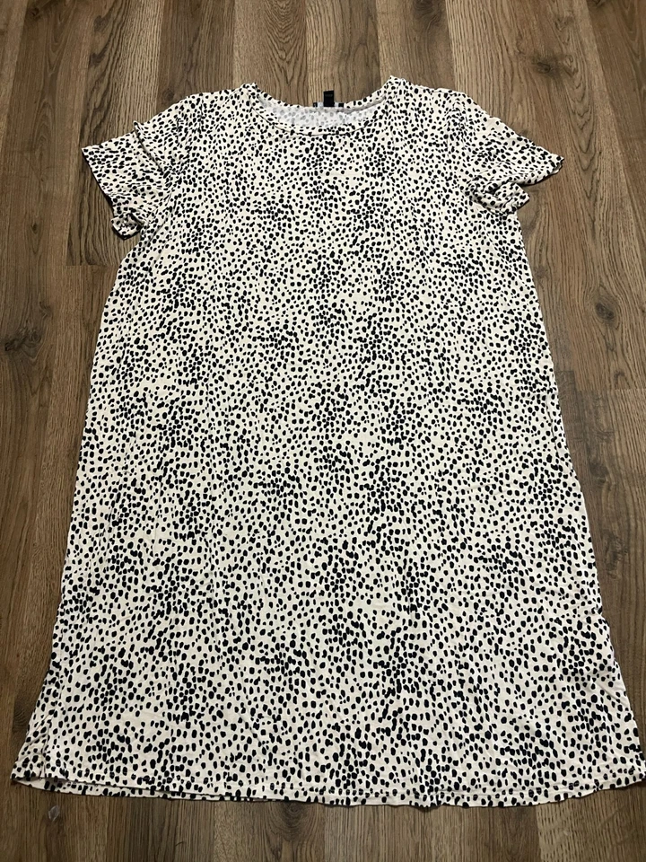 Vestido Express, Para Mujer Talla Grande, Negro Crema, Lunares, Vestido Camisa Foto 1 de 4