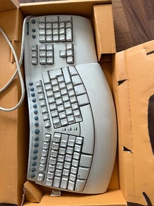Microsoft Natural Keyboard. Pro - Bild 1 von 3