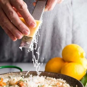 Kitchen Gadgets Cheese Grater Tool Chocolate Fruit Lemon Multifunctional Style - Picture 1 of 6