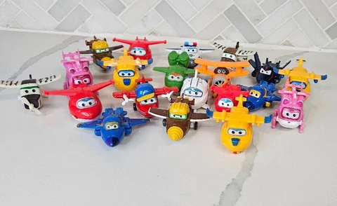 Super Wings Transforming Plane Action 2" Figure Airplane Lot of 20 Toys Bundle Cover