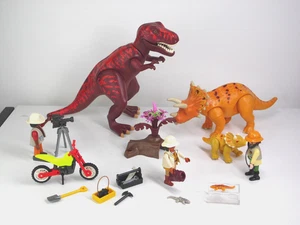 Playmobil Dinosaurio Paquete T Rex y Triceratops y Bebé + Dino Explorers Set - Imagen 1 de 8