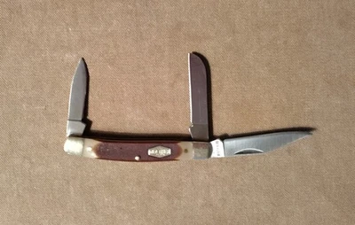 OLD TIMER 34OT MIDDLEMAN FOLDING POCKET KNIFE 3-BLADE STAINLESS NEW 0836403 - Image 1 of 4