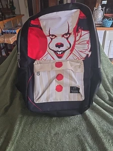 Pennywise LOUNGEFLY - IT - Rucksack Full Size NEU HORROR - Bild 1 von 7