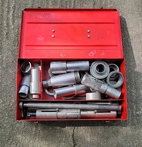 Snap On Tools Transmission Tail Shaft Bushing Puller Tool Set - Bild 1 von 12