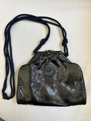 Elegante bolso de charol negro vintage Fendi negro con correa azul marino con certificado de autenticidad Foto 1 de 4