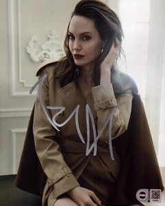 Angelina Jolie Signed 8x10 Photo The Changling SWAU - Picture 1 of 1