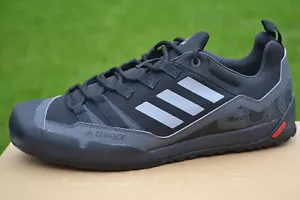 Adidas Neu mit Karton Herren Sportschuhe TERREX SWIFT SOLO 2 schwarz GZ0331 UVP £100 - Bild 1 von 10