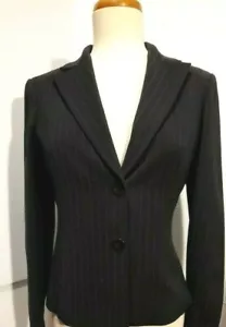 Maßgeschneiderte Damen-Anzugjacke mit Nadelstreifen aus lässiger Ecke - Gr. S schwarz - Bild 1 von 8