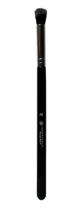 A6 Pro Brush by ANASTASIA BEVERLY HILLS - Buff & Blend Brush - Picture 1 of 4
