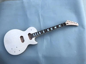 1 juego de kit de guitarra mástil de guitarra 22 trastes caoba llama arce conjunto en cuerpo de guitarra - Imagen 1 de 11