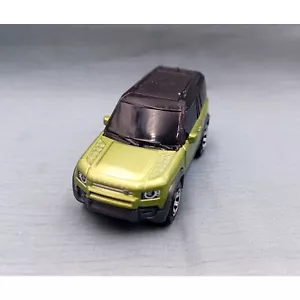 Matchbox MBX Off-Road 2020 Land Rover Defender Dark Green Die Cast - Picture 1 of 5